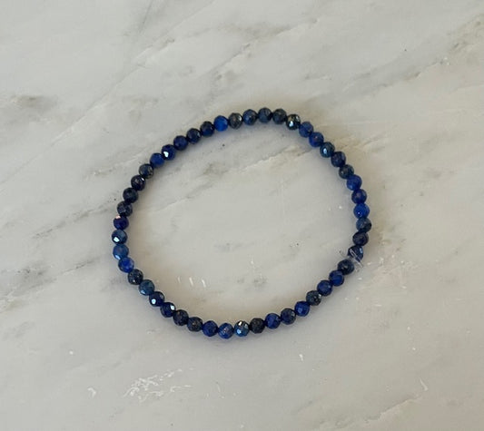 Dark Blue Lapis Lazuli Gemstone Bracelet